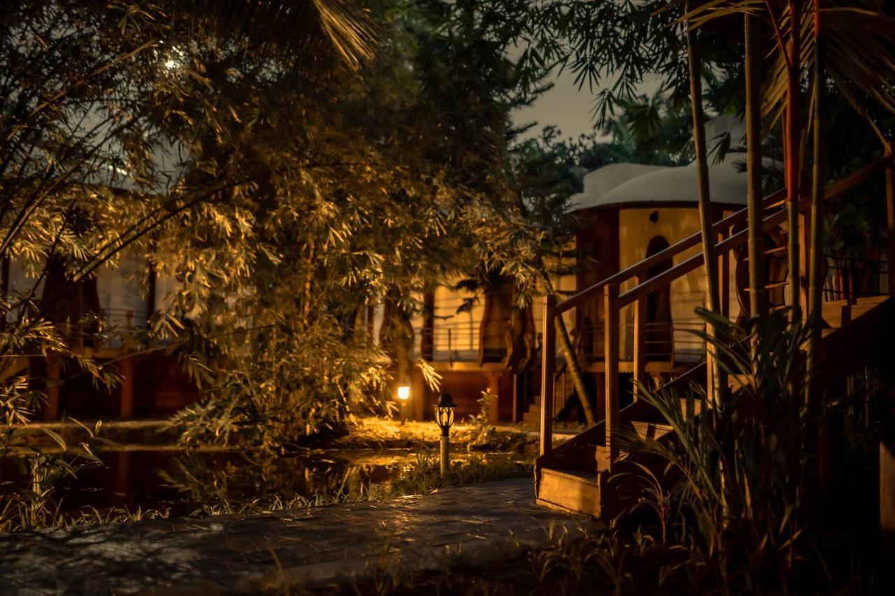 Hotel Eden Garden By Cliff Way Varkala Exterior foto